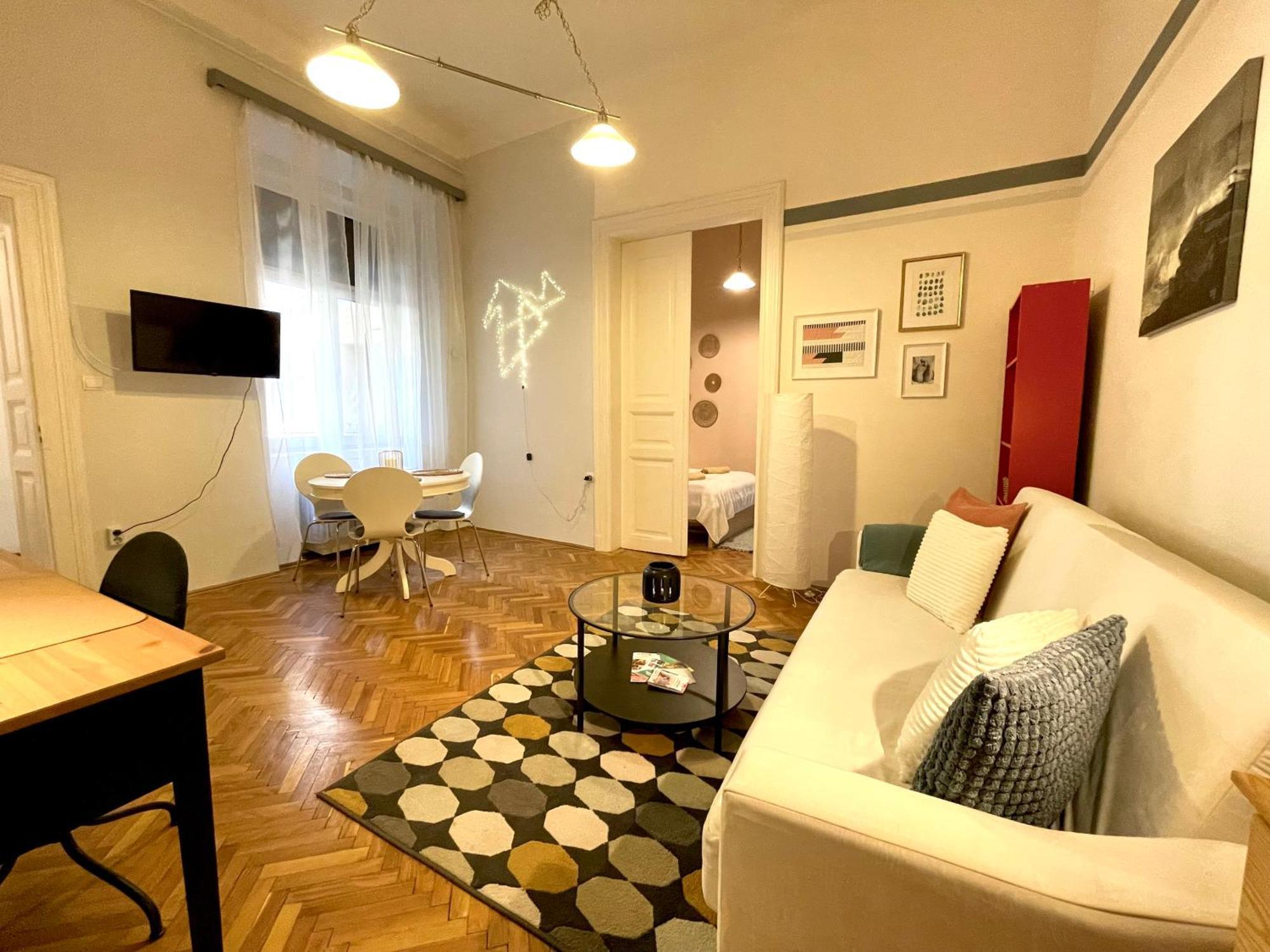 Fanni'S Cosy Home Express Apartment In The City Centre Budapest Eksteriør bilde